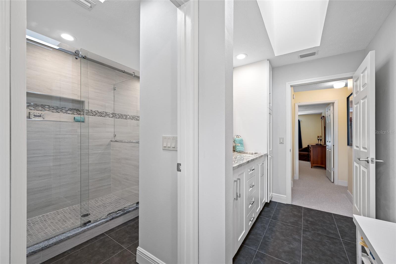 THE MANORS AT CRYSTAL LAKES - Residential
