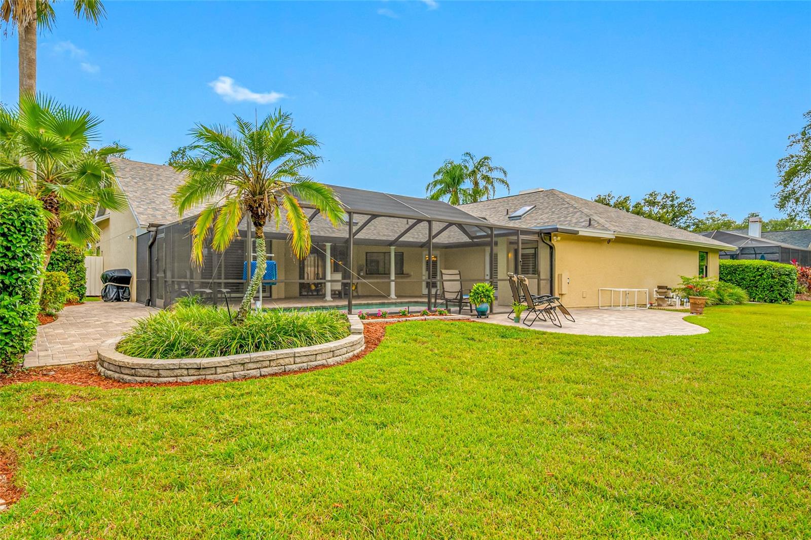 THE MANORS AT CRYSTAL LAKES - Residential