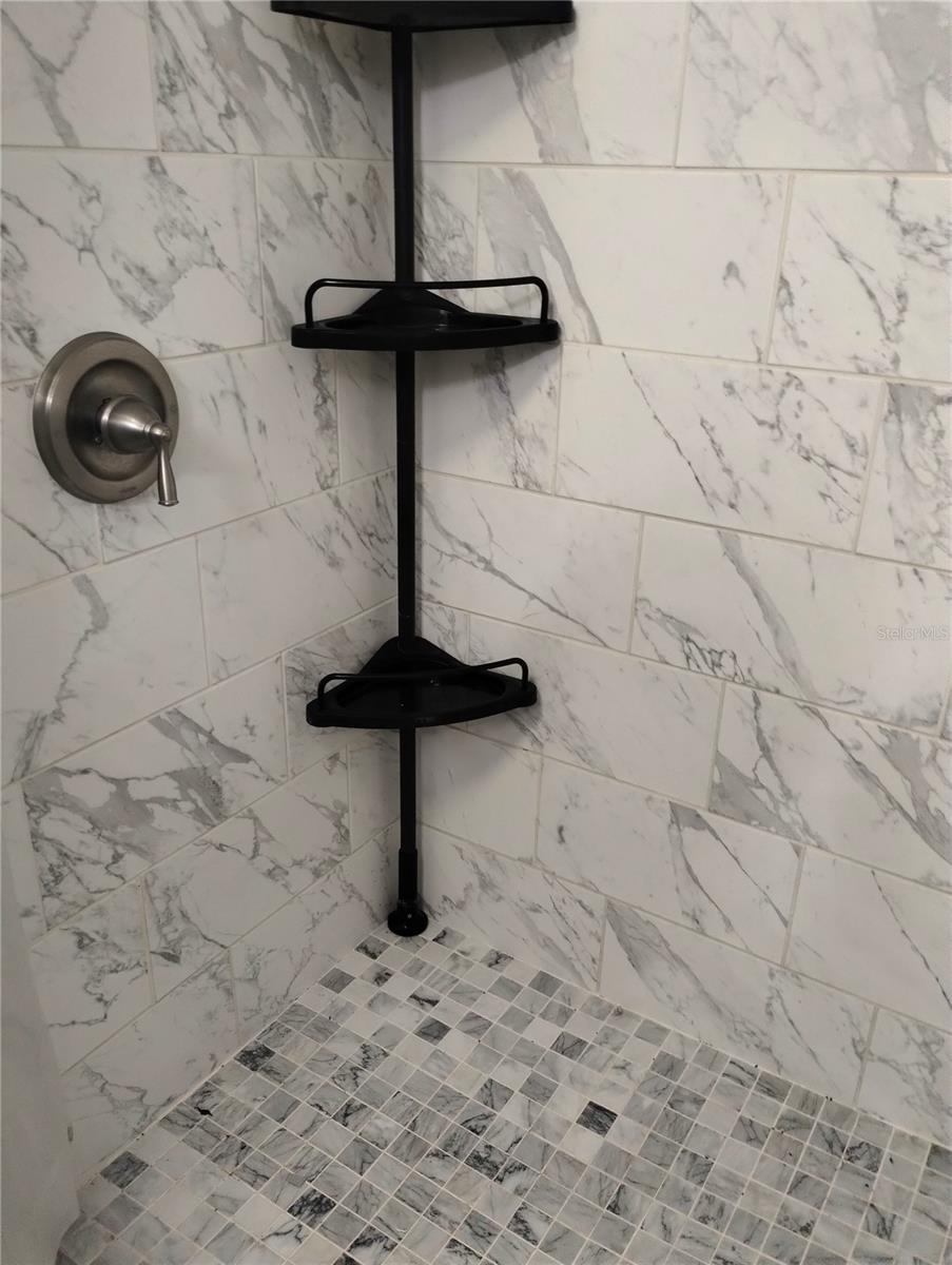 LAKE RUTH VILLA RESUB - Residential