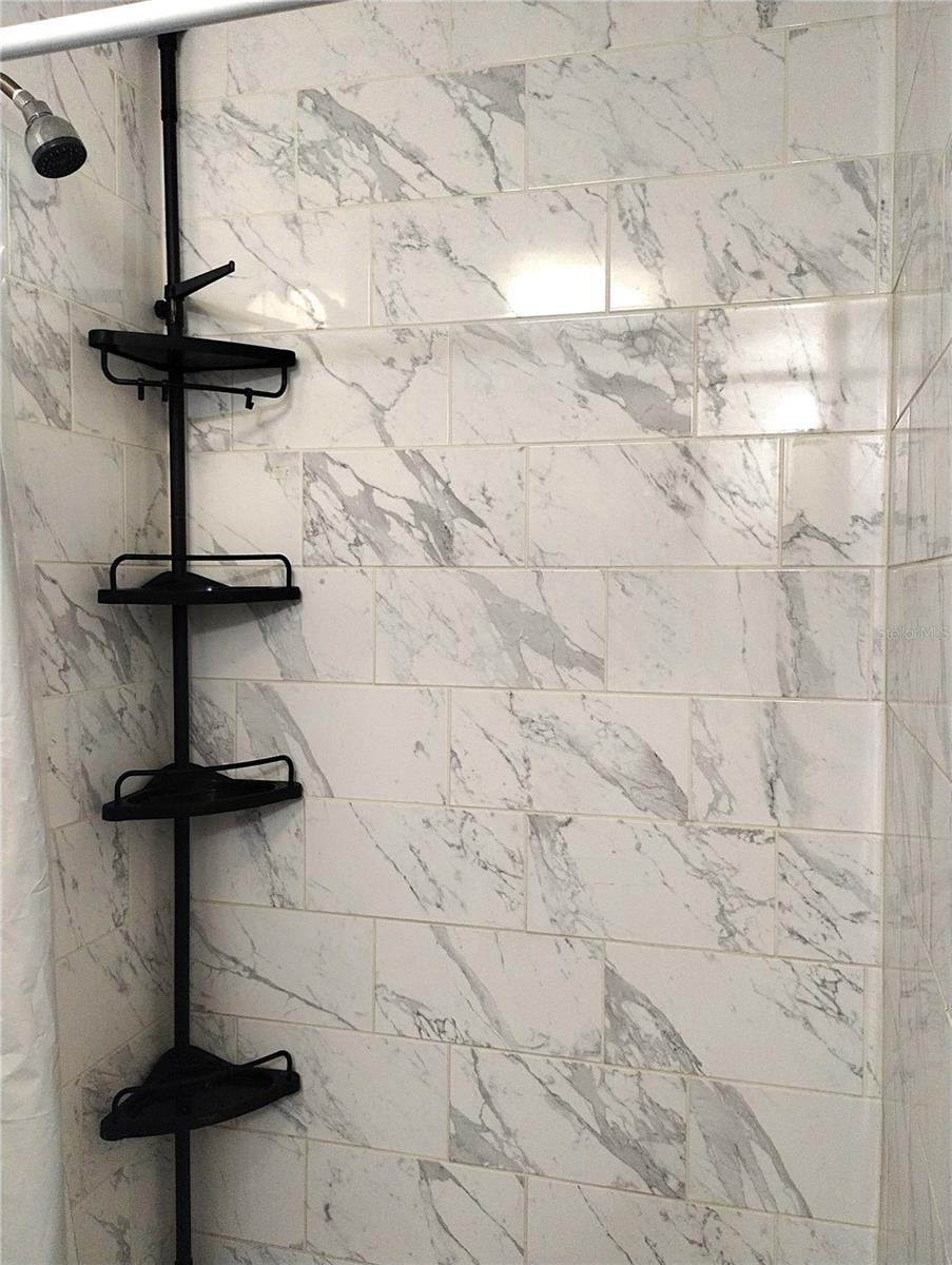 LAKE RUTH VILLA RESUB - Residential