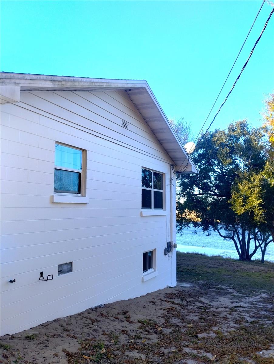 LAKE RUTH VILLA RESUB - Residential