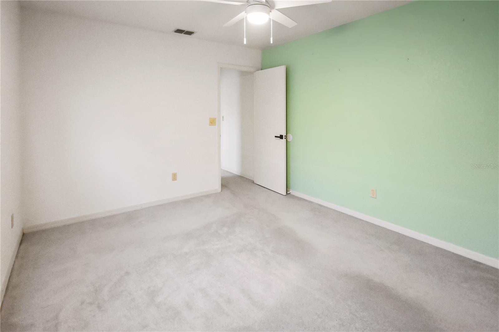 FOREST OAKS - Residential