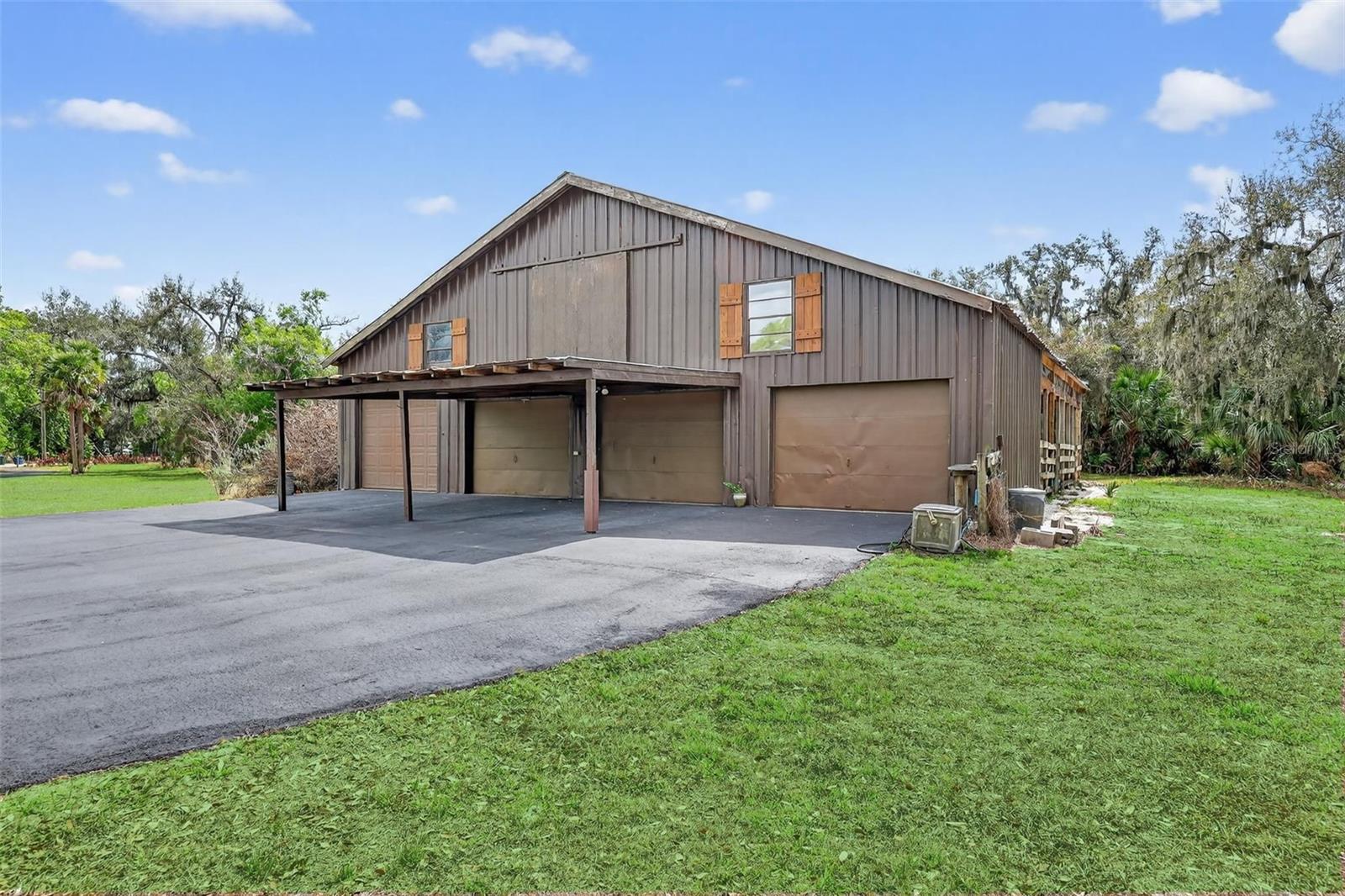 MYAKKA VALLEY RANCHES - Residential