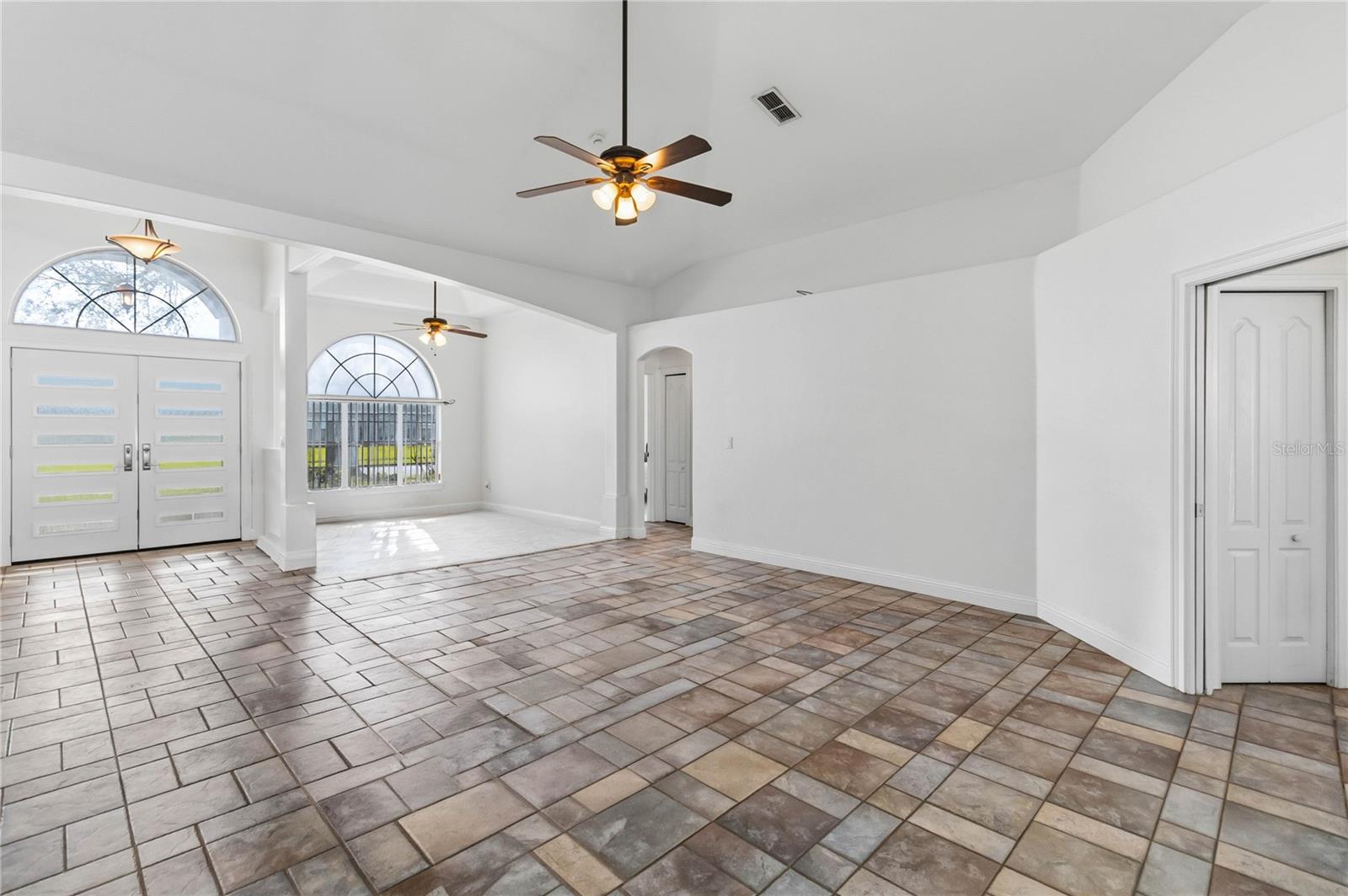 SAWGRASS UNIT 1 - Residential