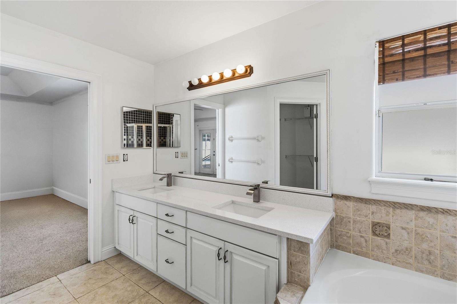 SAWGRASS UNIT 1 - Residential