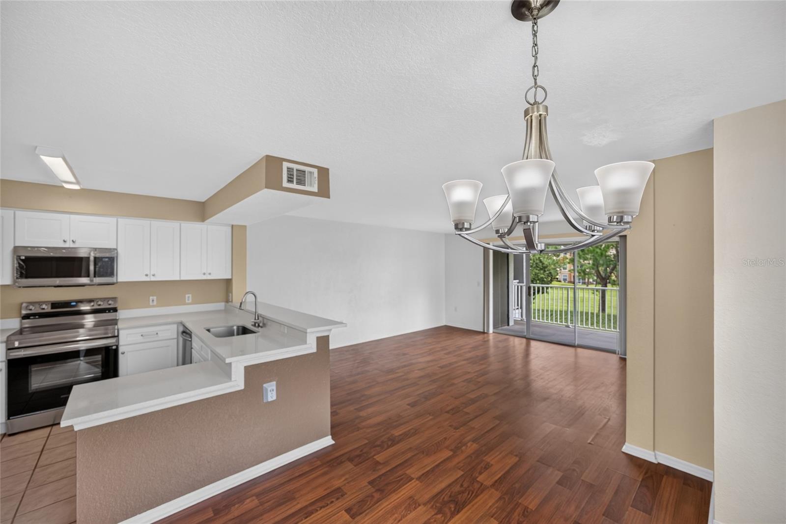 14013 FAIRWAY ISLAND DRIVE 428