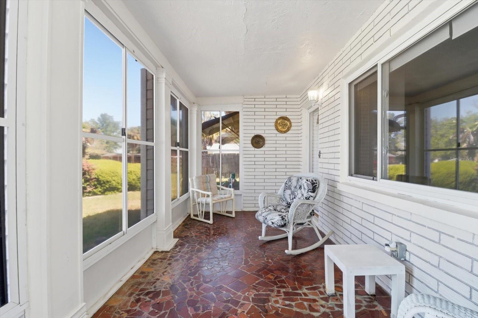 BEVERLY HILLS UNIT 05 - Residential