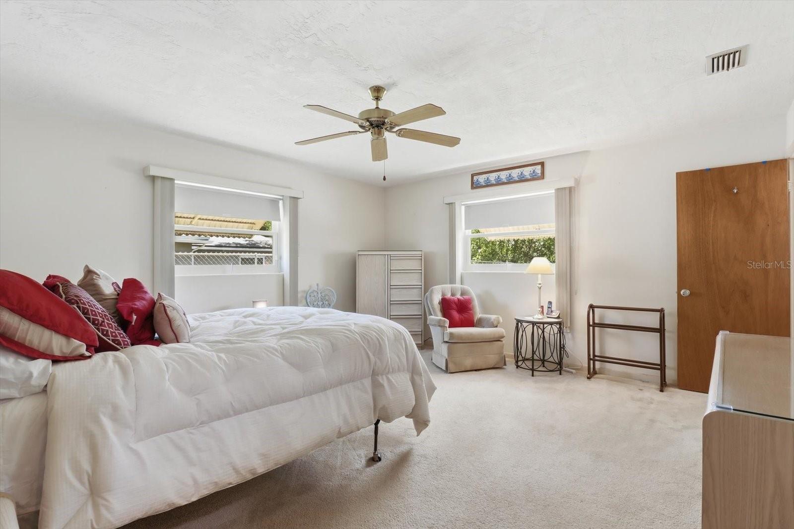 BEVERLY HILLS UNIT 05 - Residential