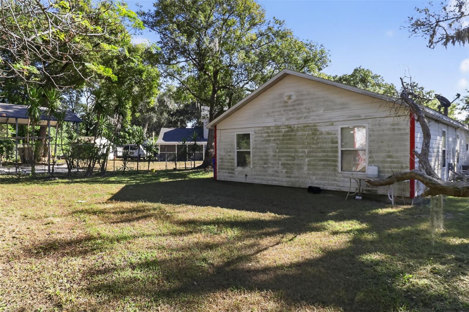 GALLAGHER OAKS - Residential