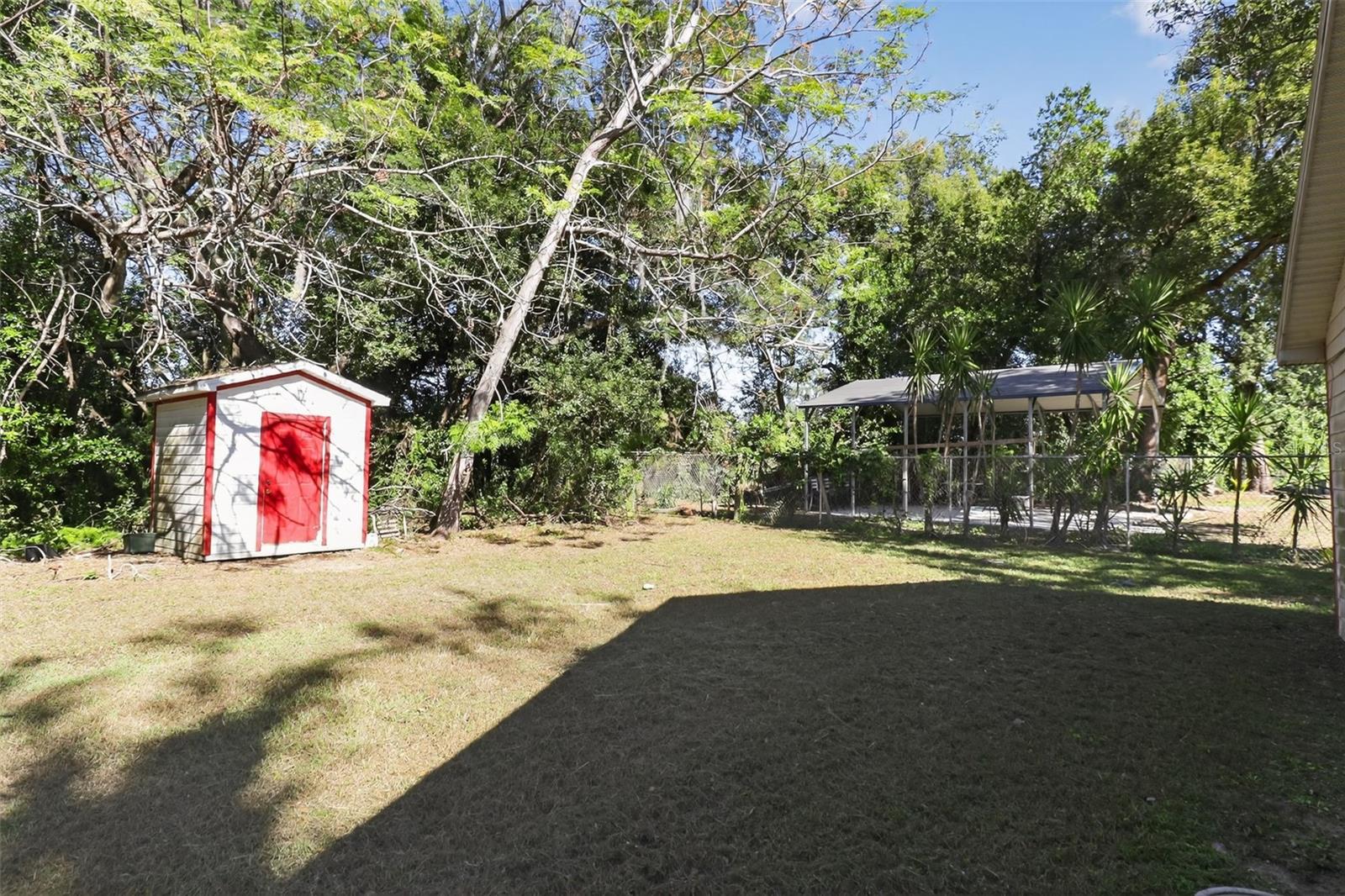 GALLAGHER OAKS - Residential