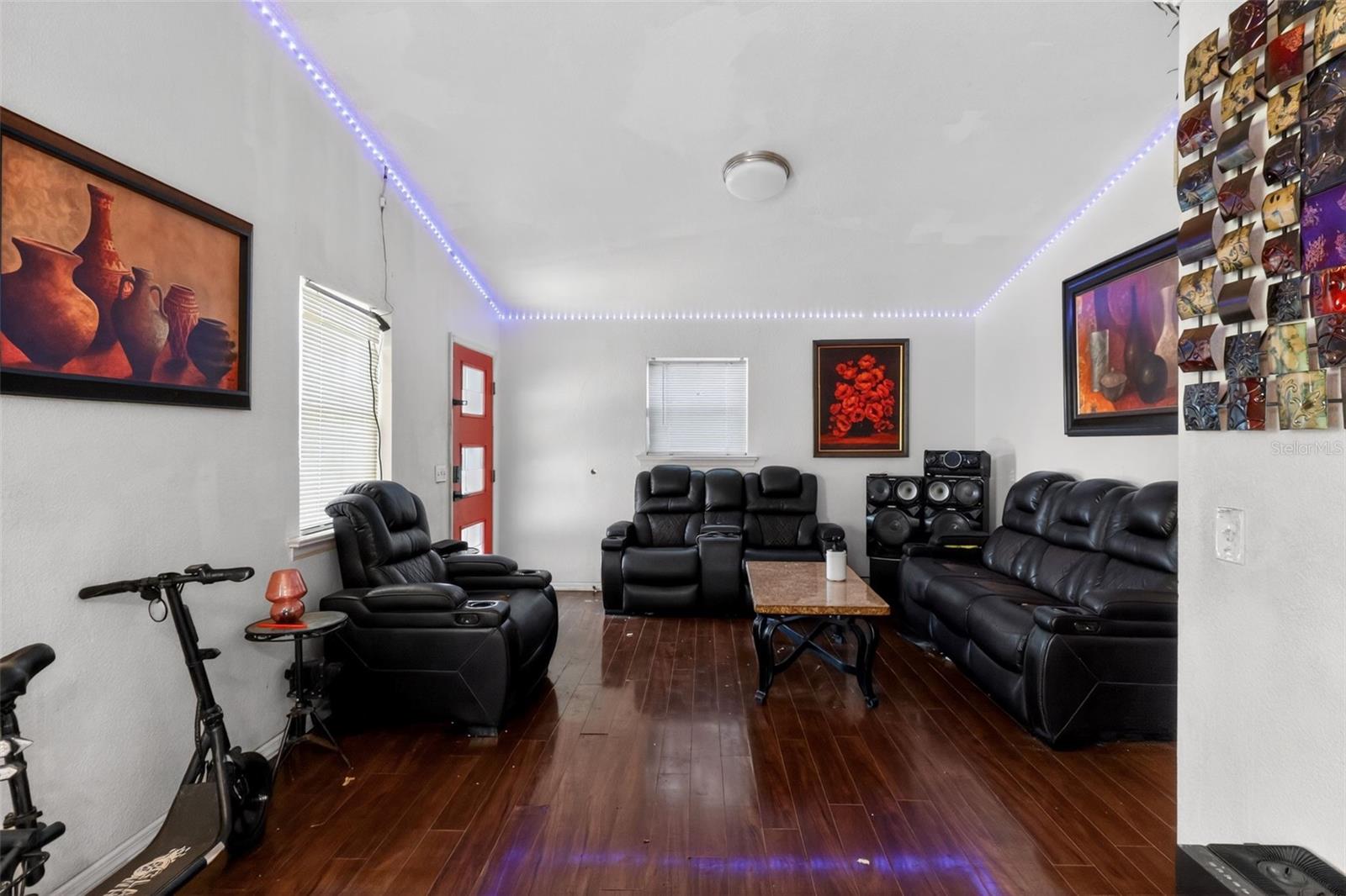 GALLAGHER OAKS - Residential