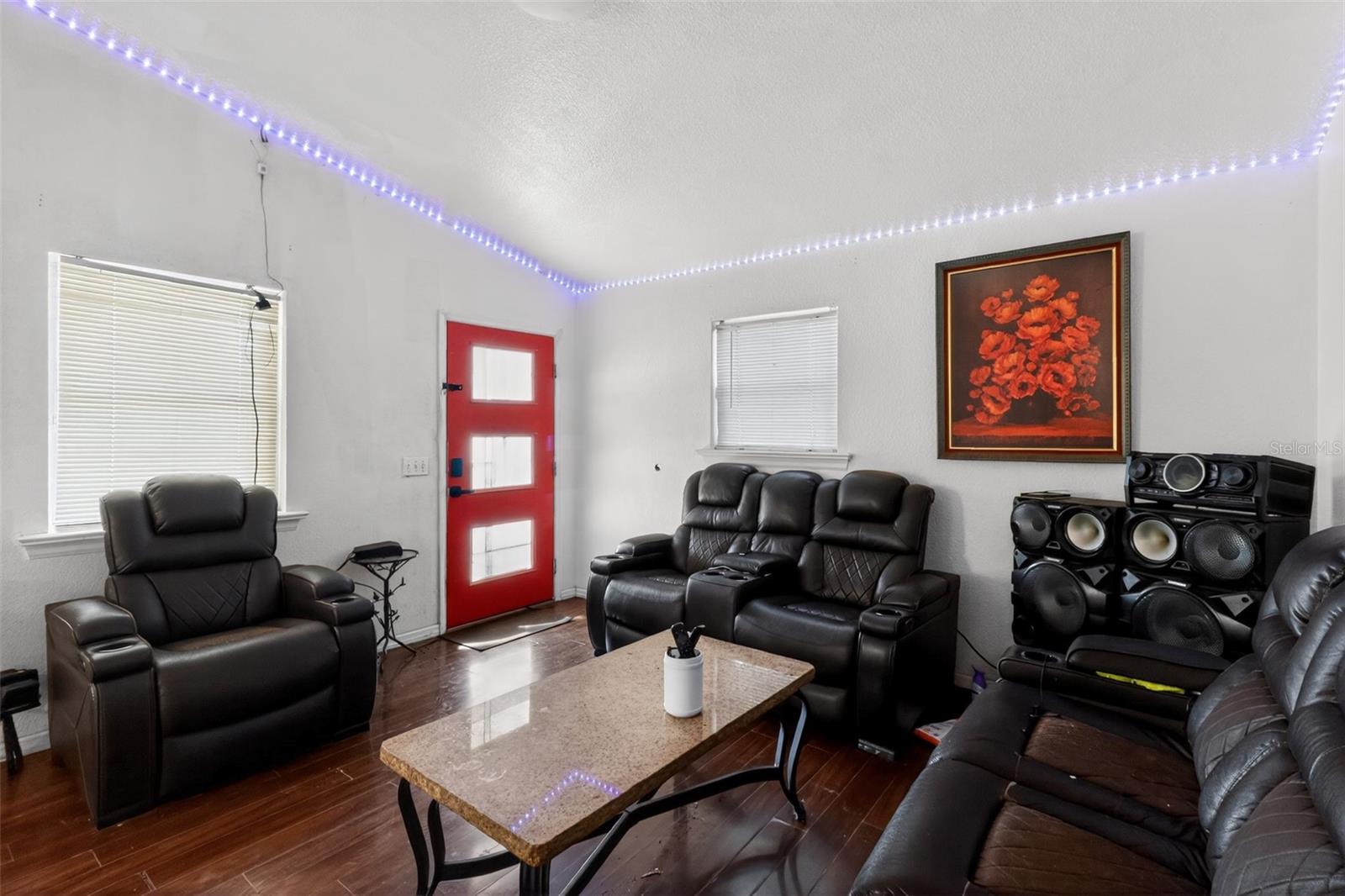 GALLAGHER OAKS - Residential