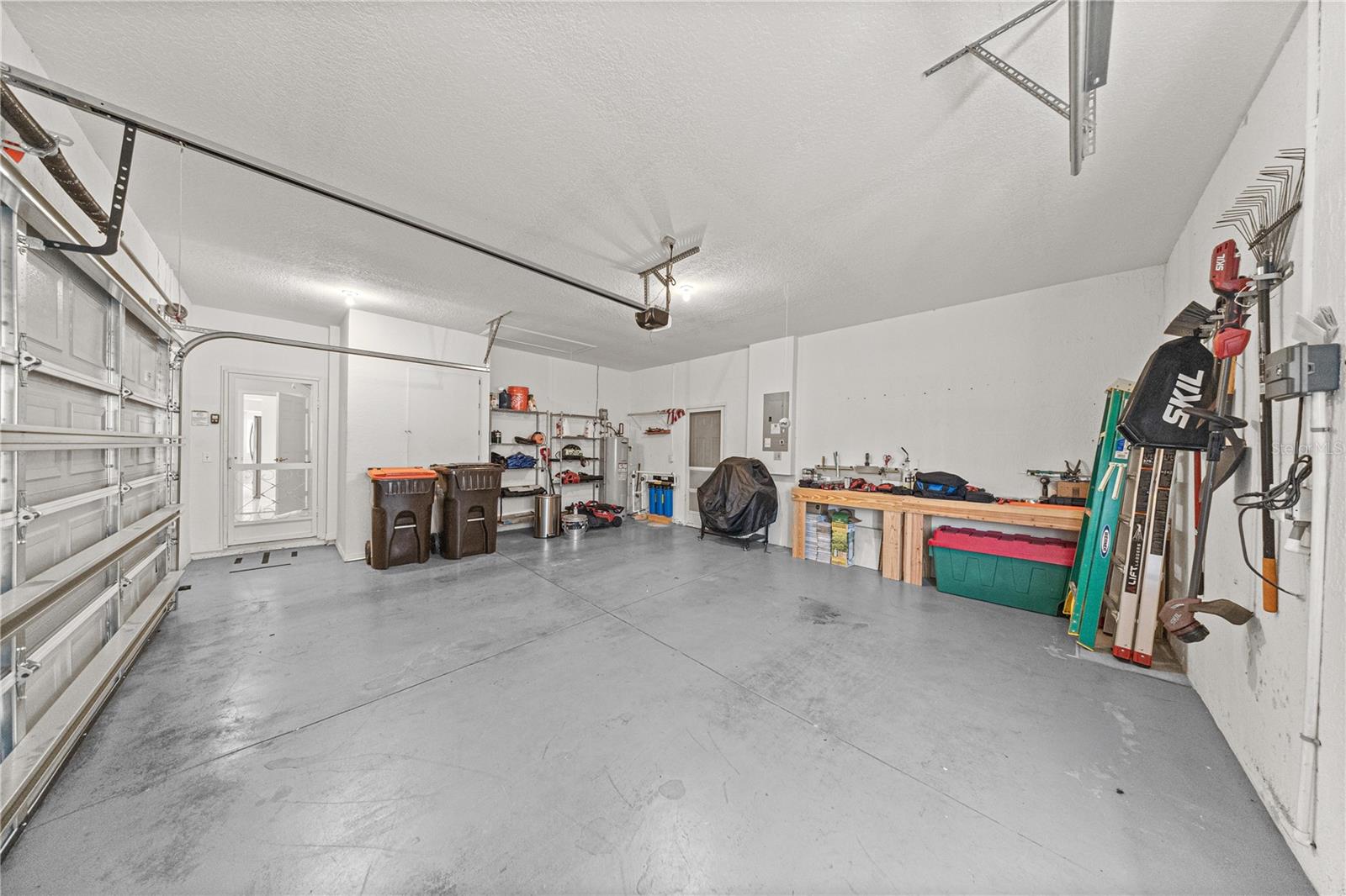 OAK RUN THE PRESERVE - Residential