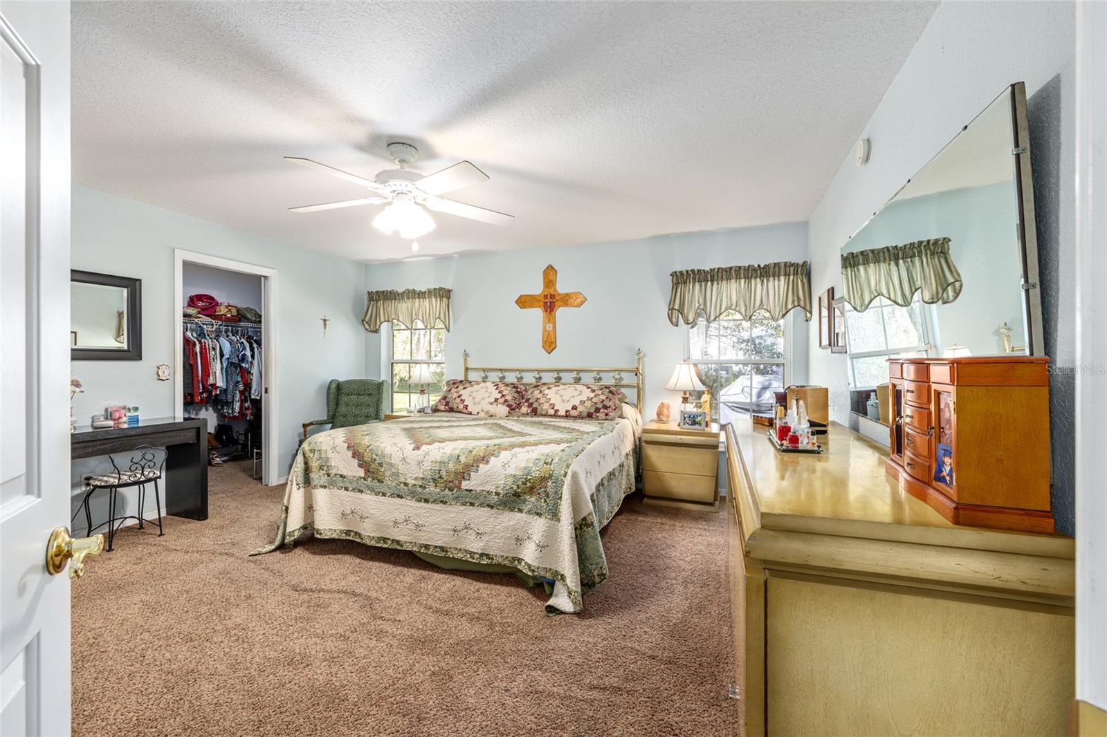 HIDDEN LAKE UN 04 - Residential