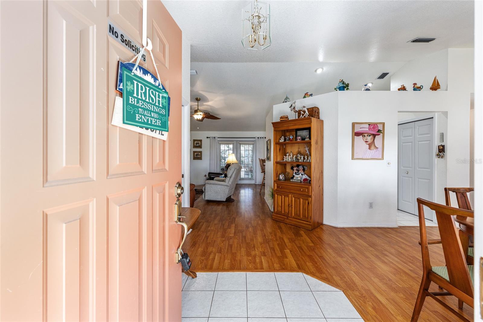 HIDDEN LAKE UN 04 - Residential