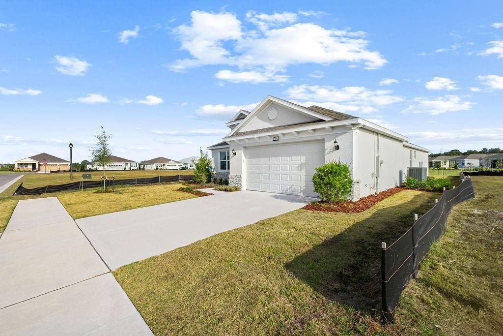 Photo of 3951 Kennebunk Loop, Mount Dora, FL 32757 (MLS # G5106755)