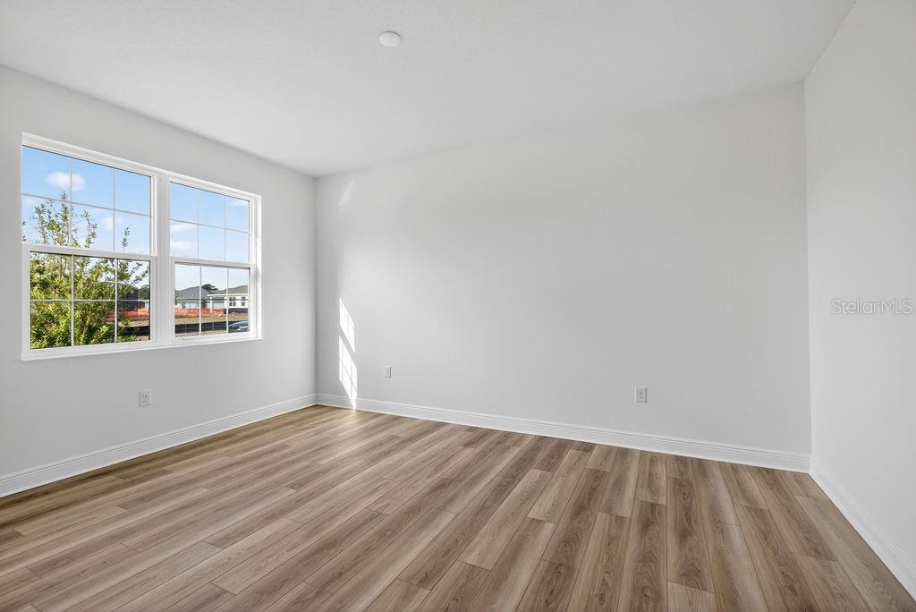 LAKES OF MOUNT DORA - Residential