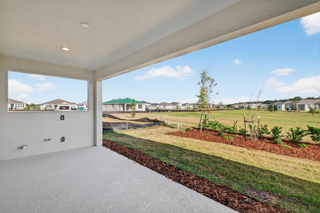 LAKES OF MOUNT DORA - Residential