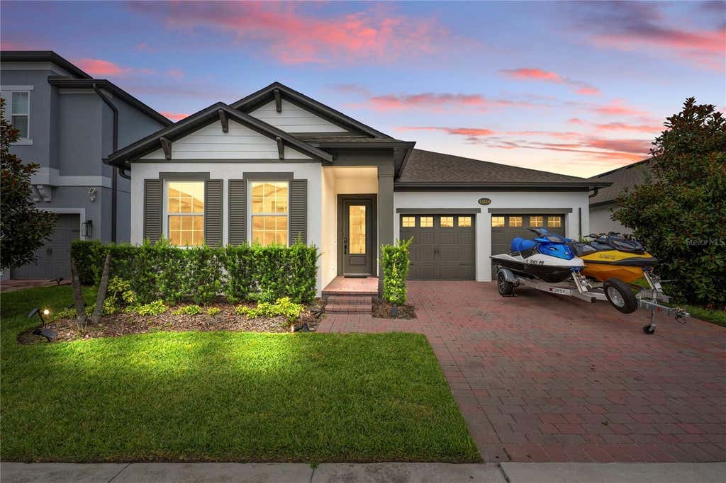 Photo of 13518 Parkfield Way, Winter Garden, FL 34787 (MLS # O6430236)