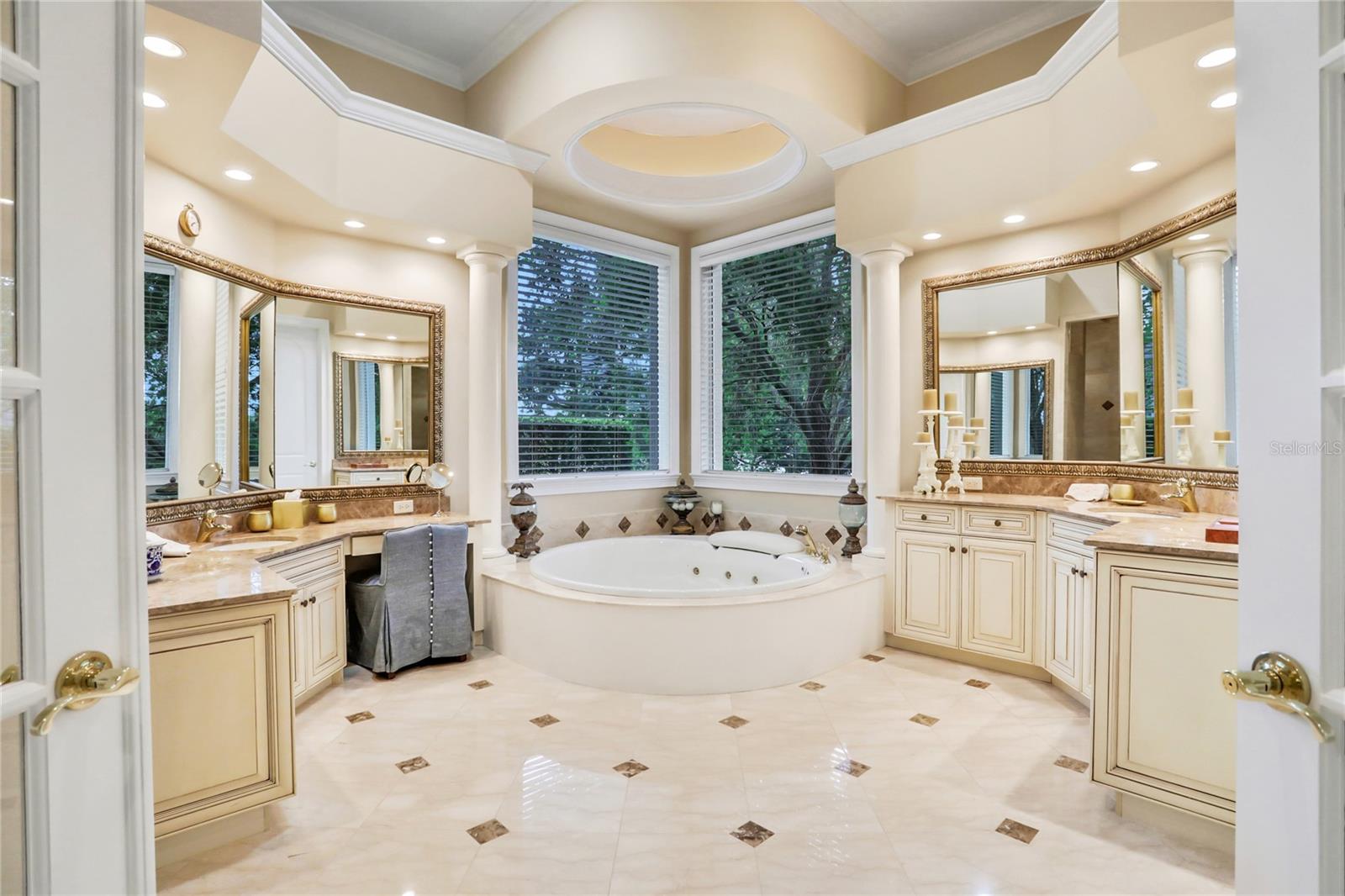 INTERLOCHEN - Residential