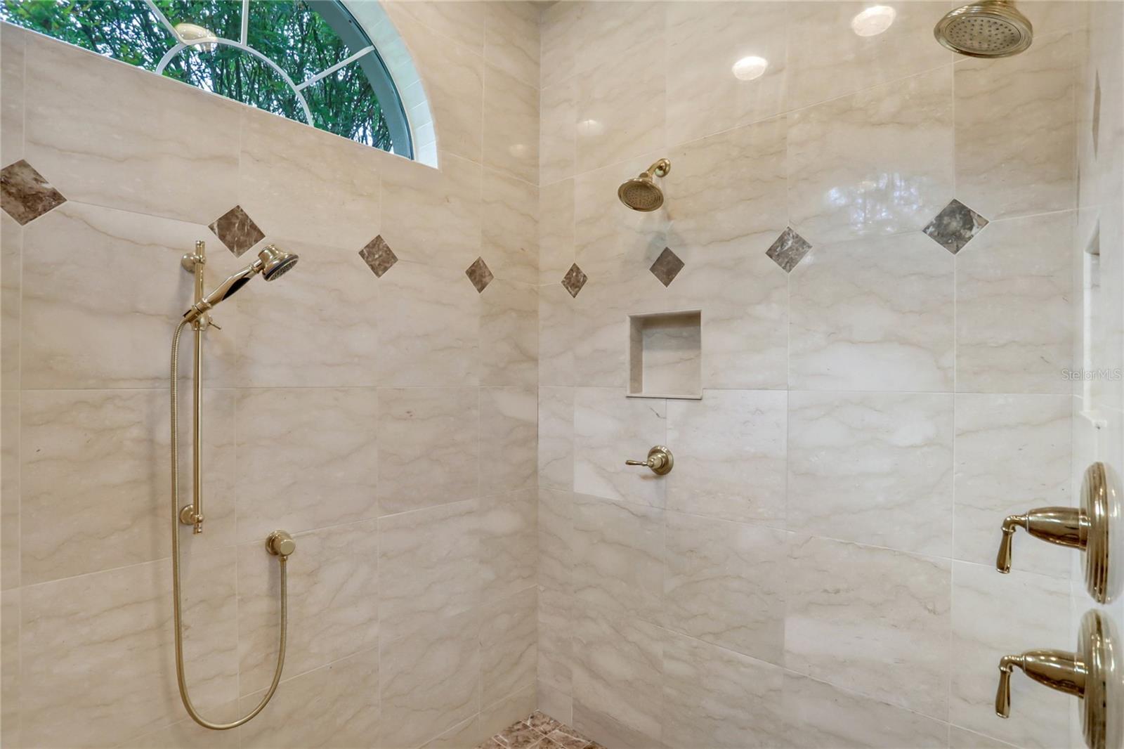 INTERLOCHEN - Residential