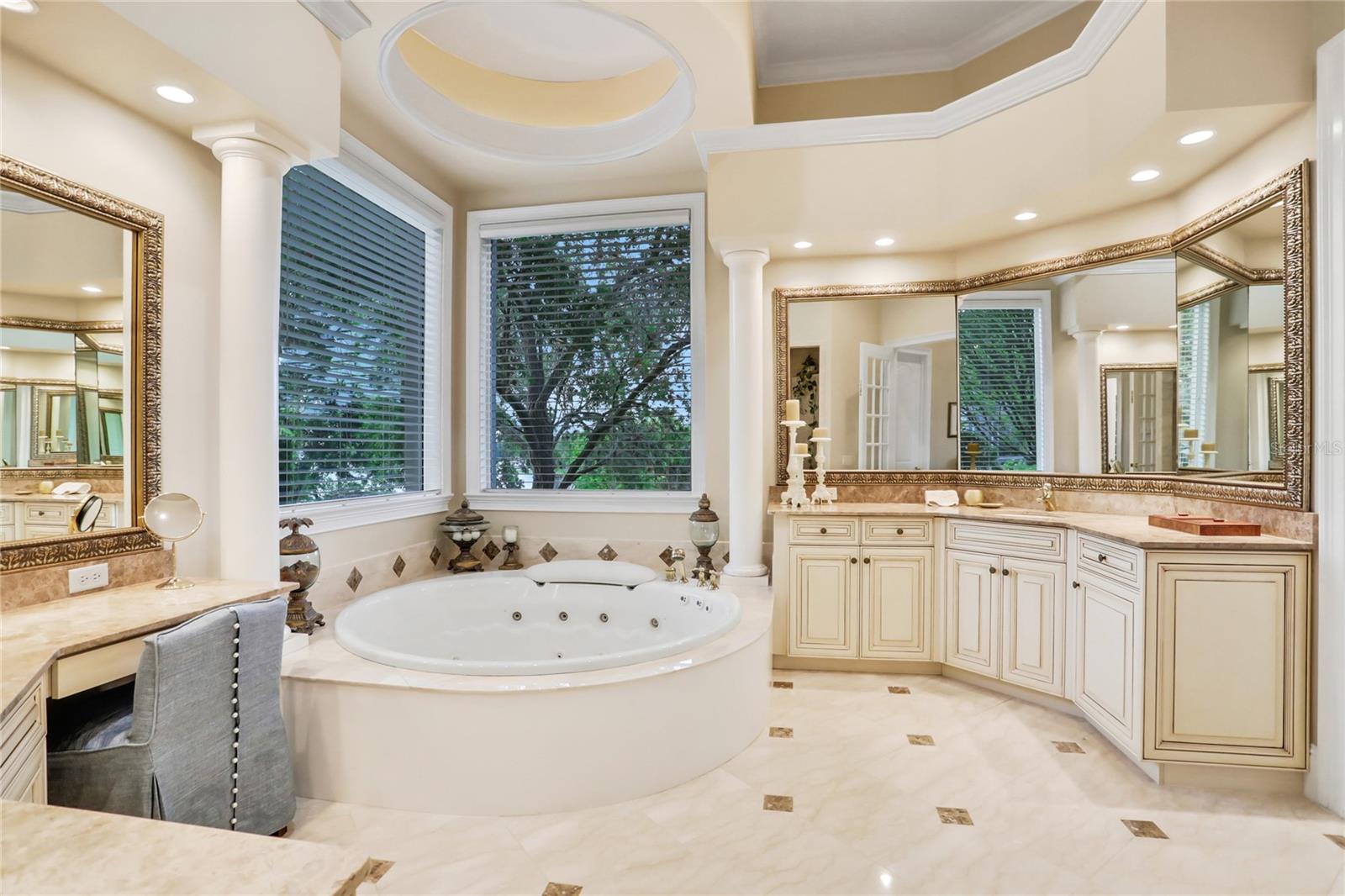 INTERLOCHEN - Residential