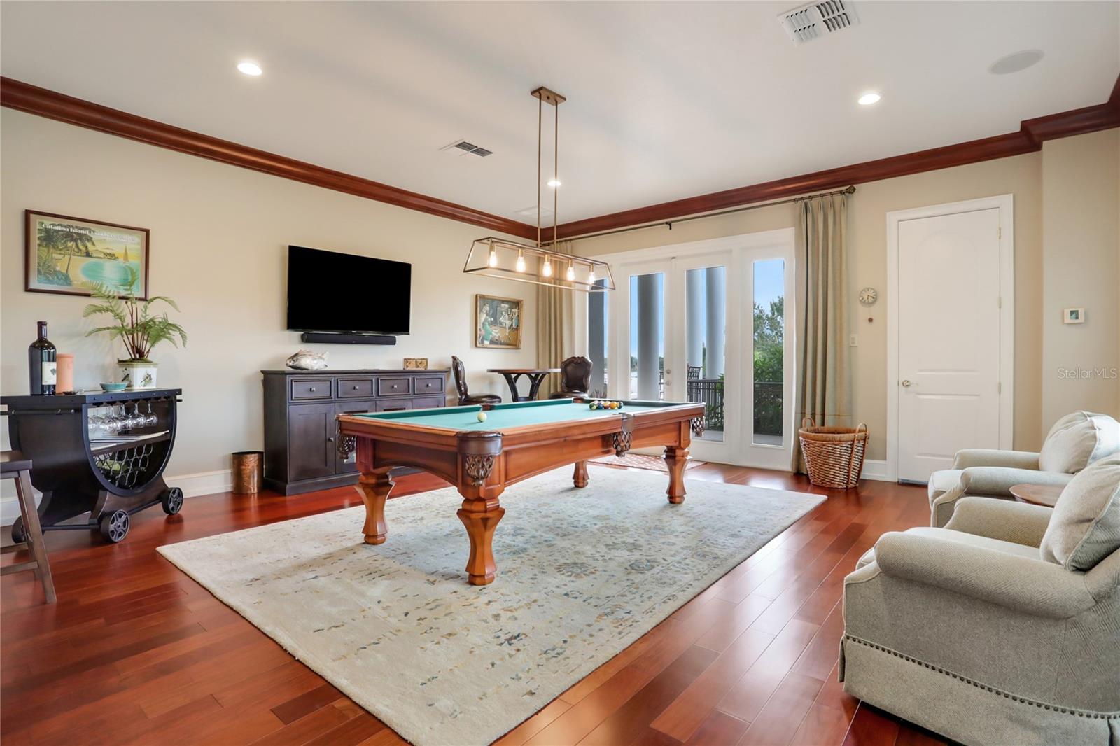 INTERLOCHEN - Residential