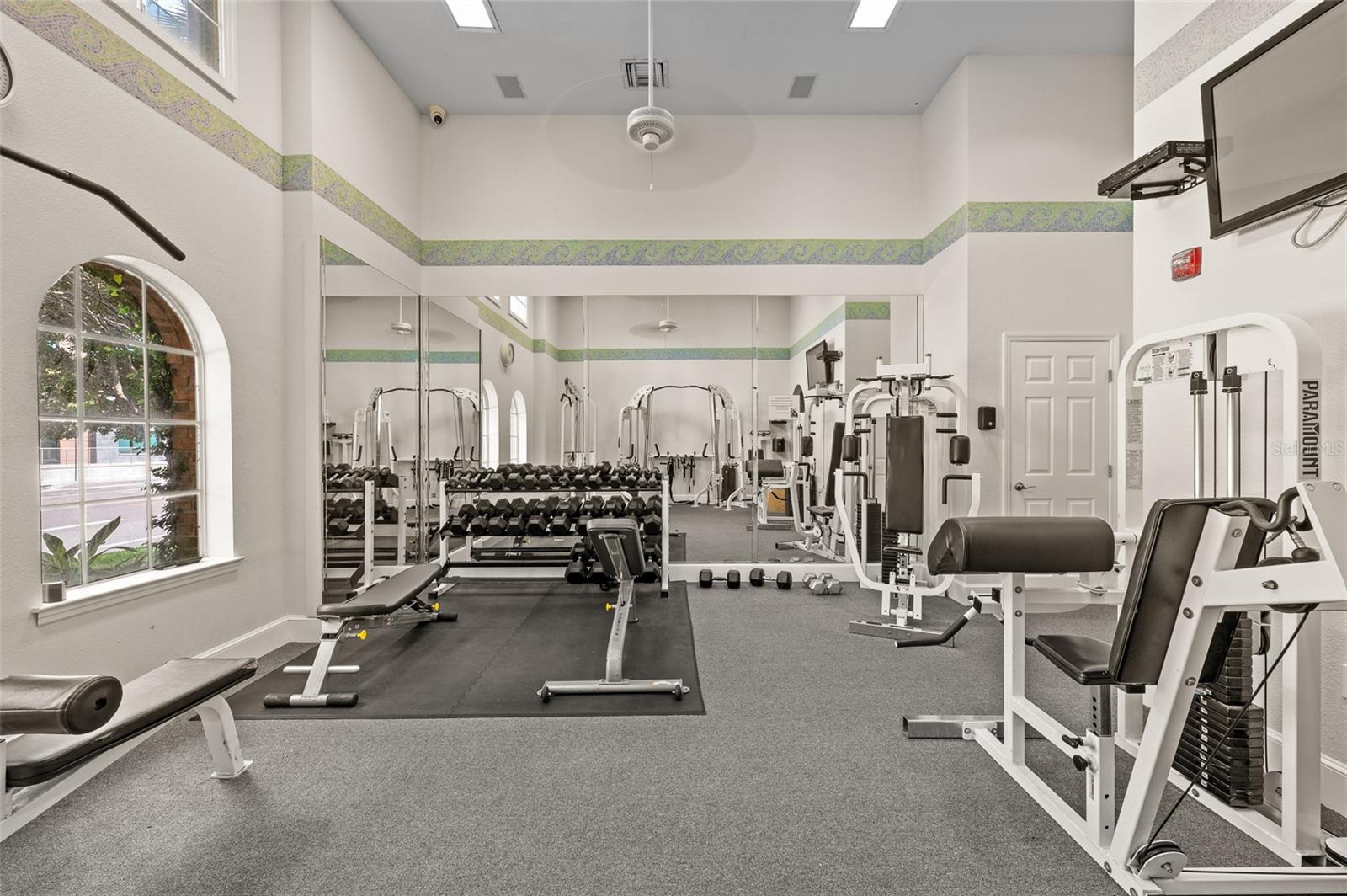 HARBOUR PLACE CITY HOMES A CON - Residential