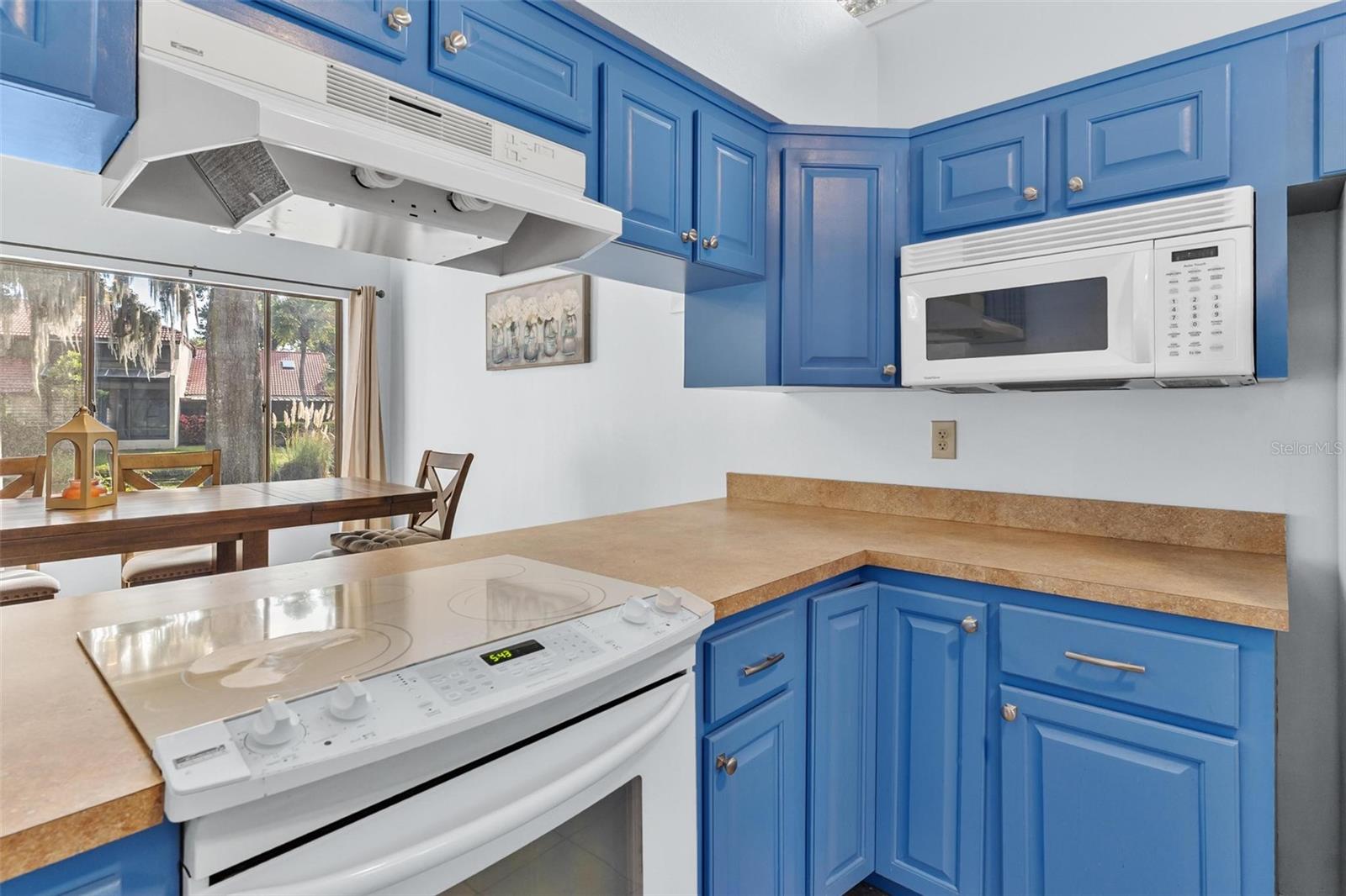 WATERWOOD TWNHS SUB - Residential