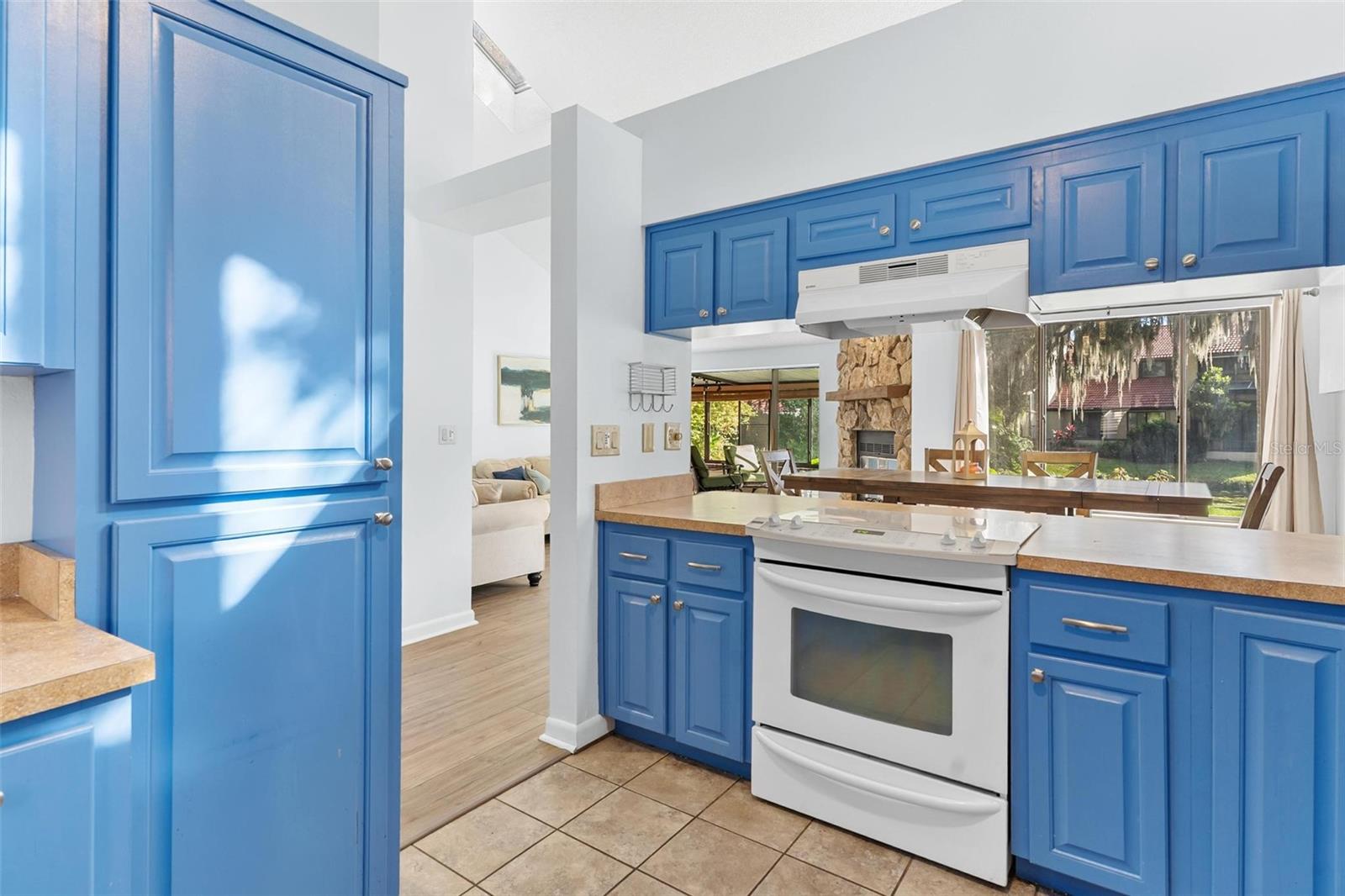 WATERWOOD TWNHS SUB - Residential