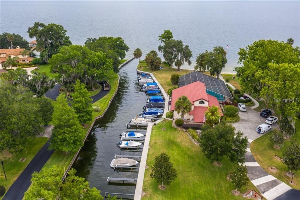 WATERWOOD TWNHS SUB - Residential