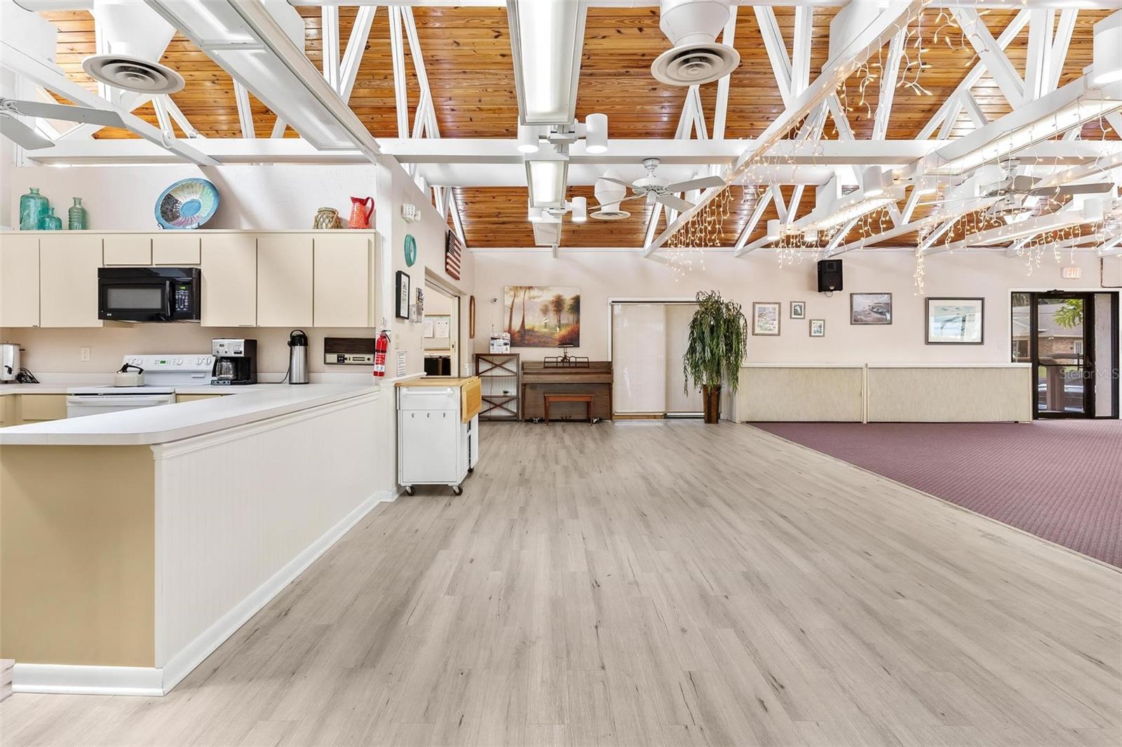 WATERWOOD TWNHS SUB - Residential