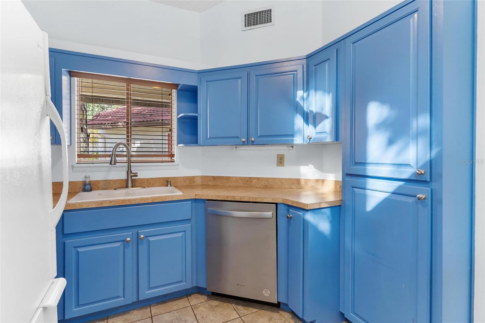 WATERWOOD TWNHS SUB - Residential