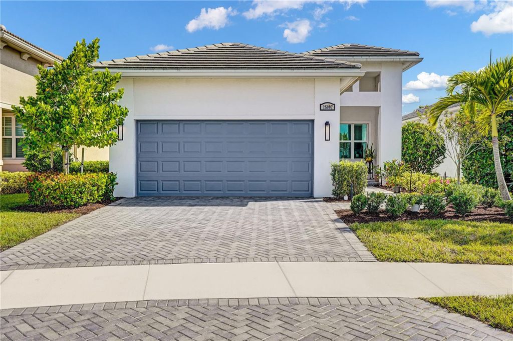 Photo of 25007 SW Alberti Way, Port Saint Lucie, FL 34986 (MLS # O6356283)