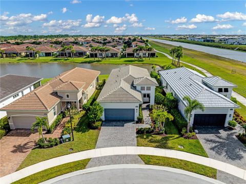 Photo of 25007 SW Alberti Way, Port Saint Lucie, FL 34986 (MLS # O6356283) Photo of 25007 SW Alberti Way, Port Saint Lucie, FL 34986 (MLS # O6356283)
