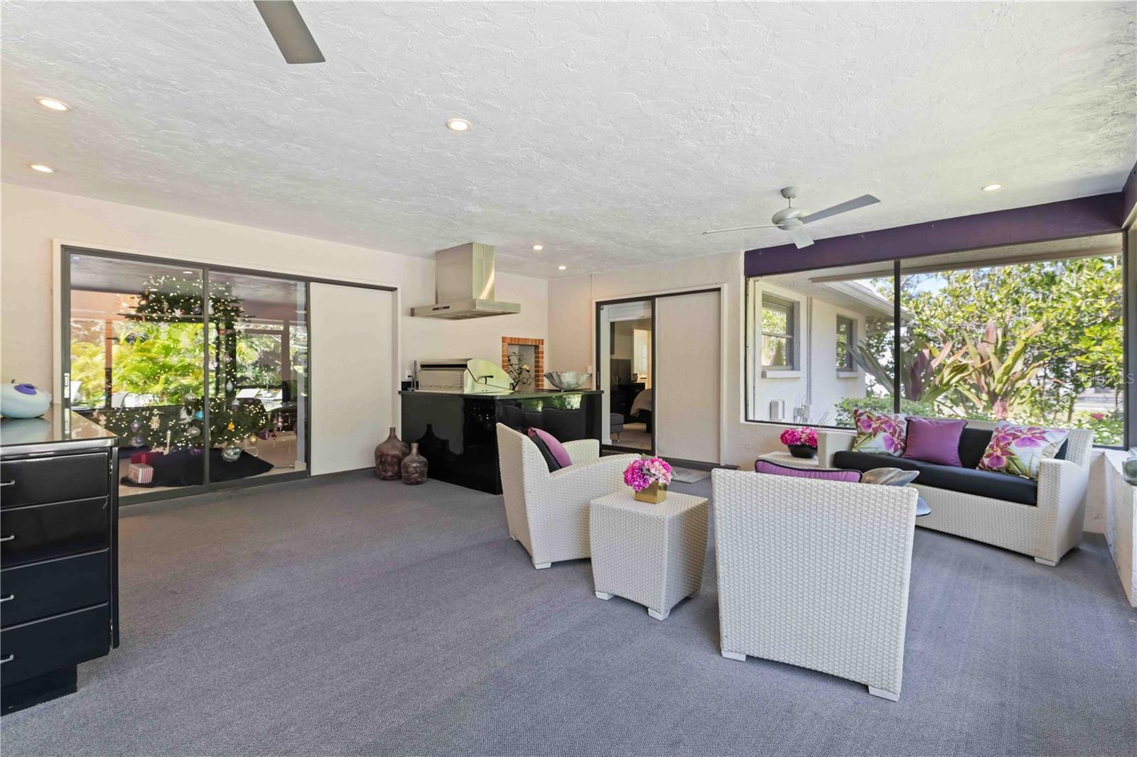 BAY POINT CORR OF - Residential