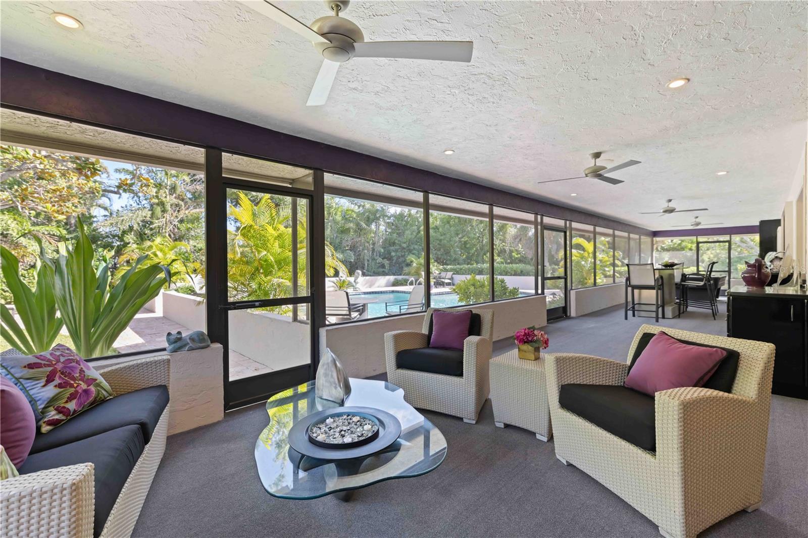 BAY POINT CORR OF - Residential