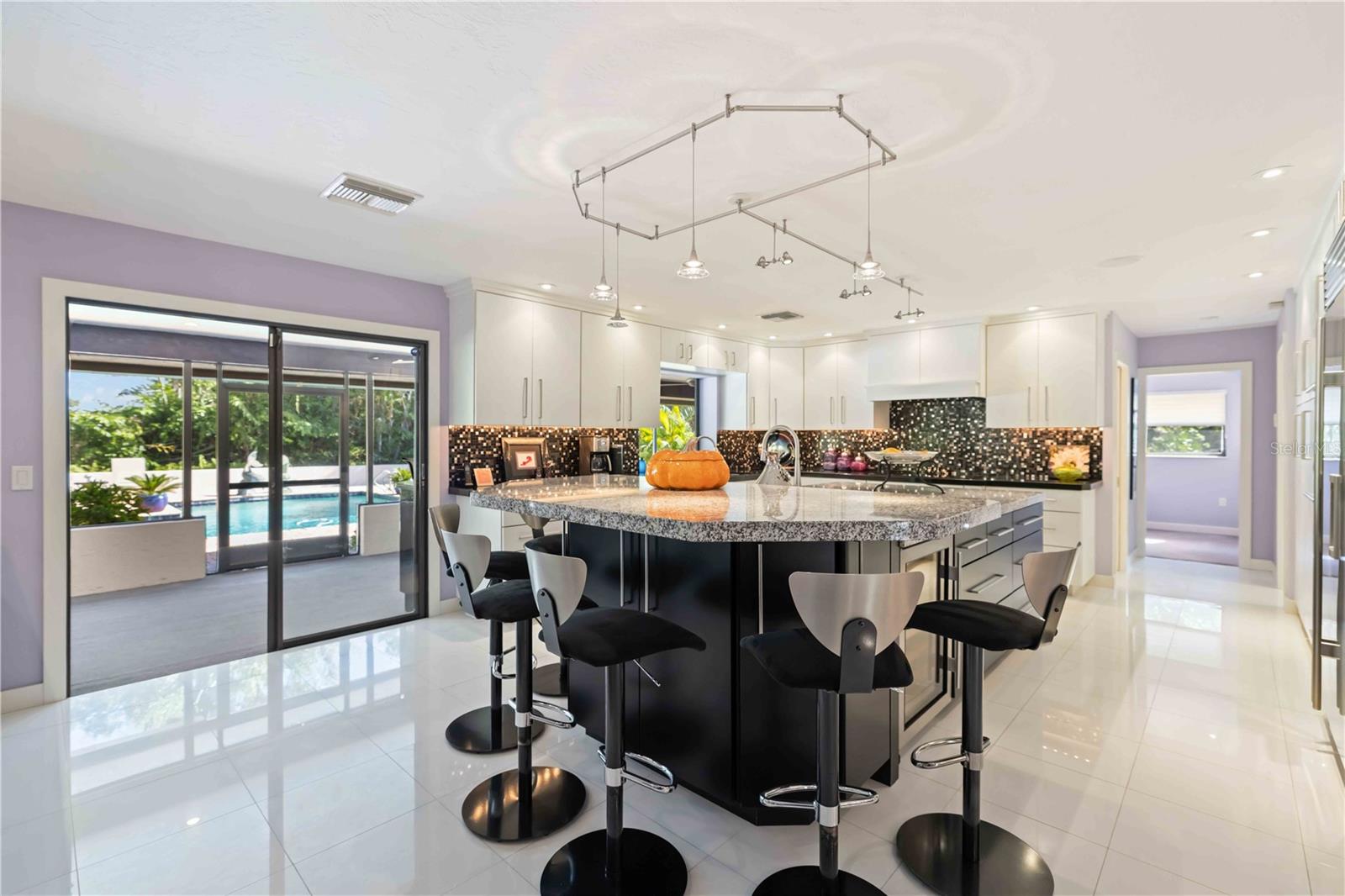 BAY POINT CORR OF - Residential