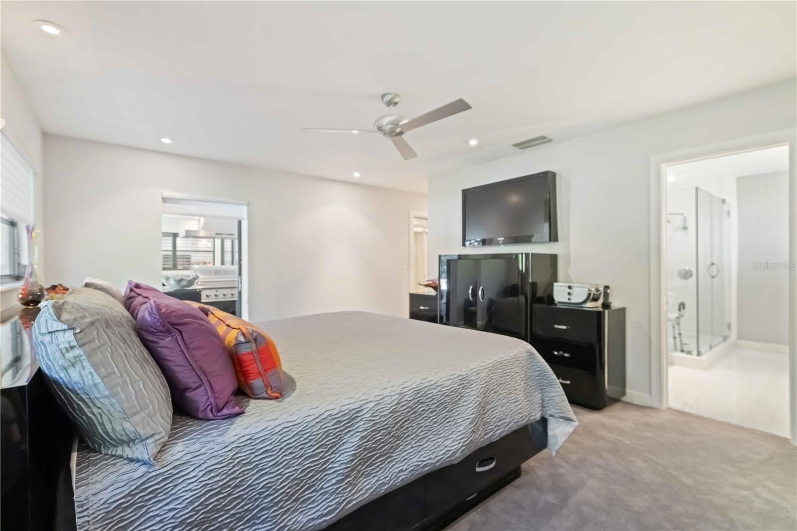 BAY POINT CORR OF - Residential