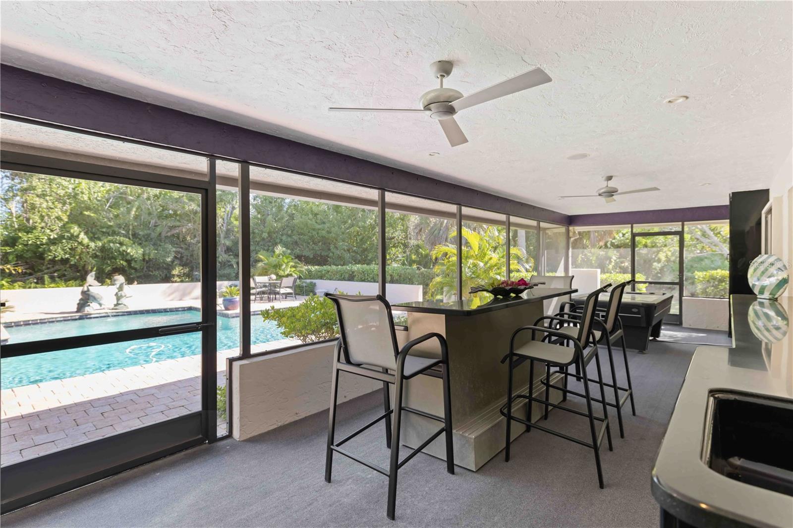 BAY POINT CORR OF - Residential