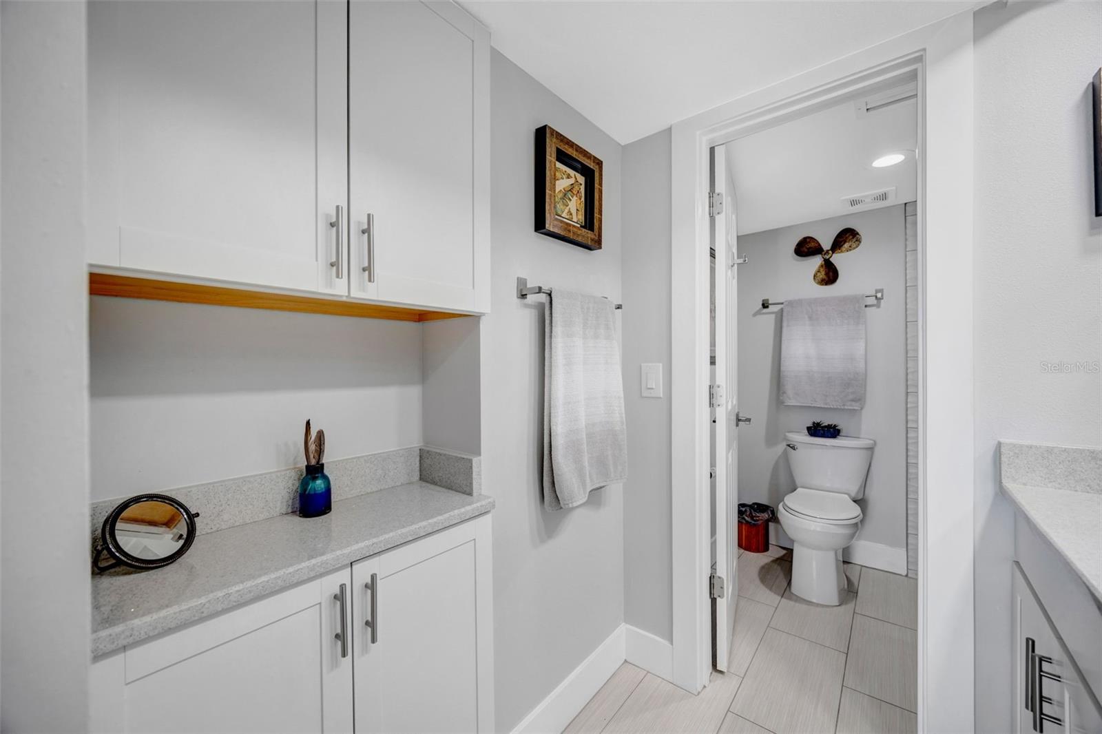 SAND PEBBLE POINTE CONDO 03 - Residential