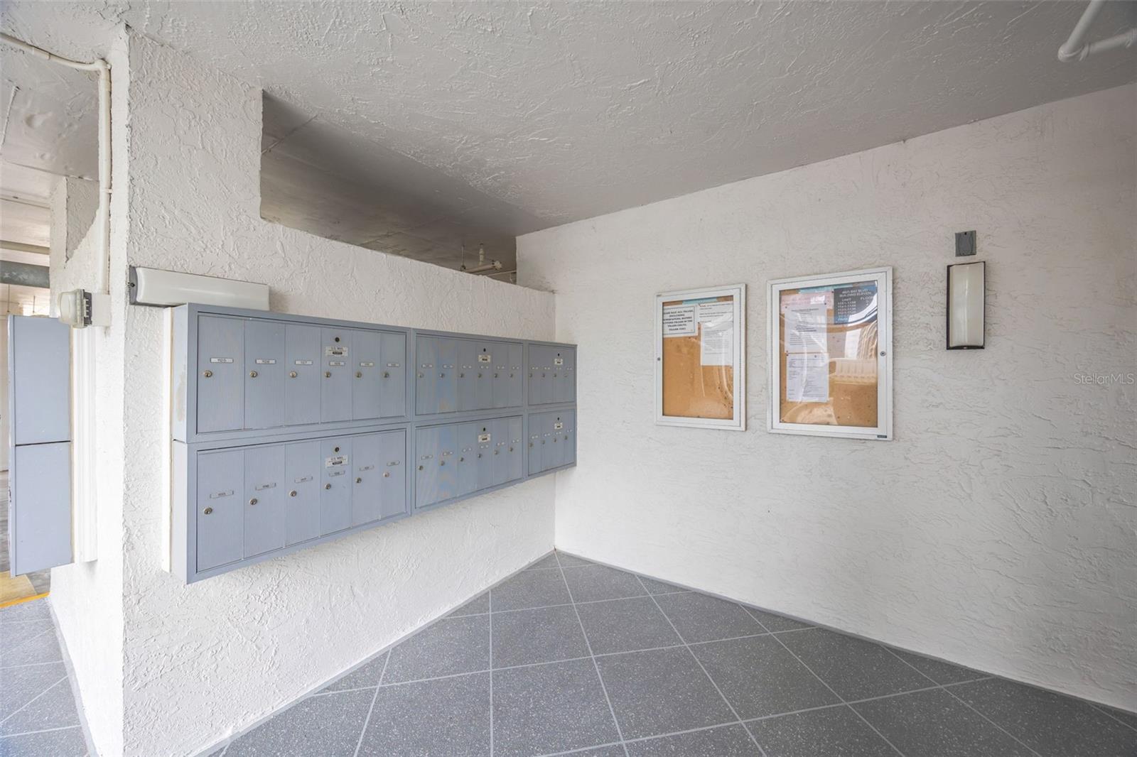 SAND PEBBLE POINTE CONDO 03 - Residential