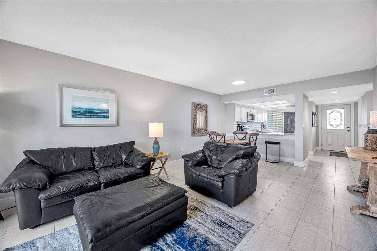 SAND PEBBLE POINTE CONDO 03 - Residential