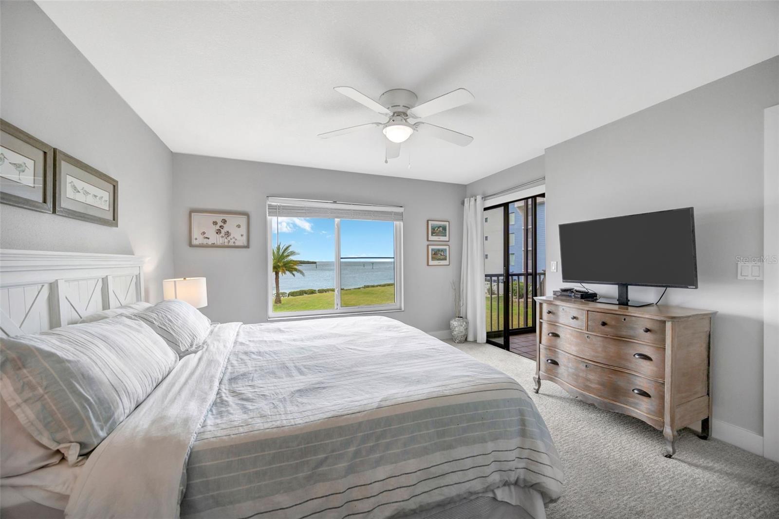 SAND PEBBLE POINTE CONDO 03 - Residential