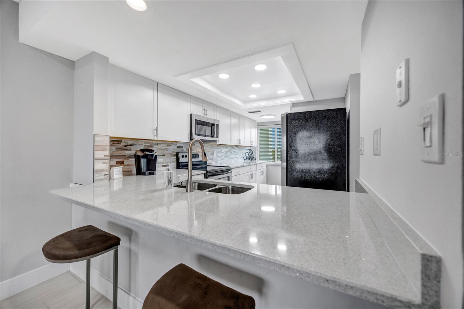 SAND PEBBLE POINTE CONDO 03 - Residential