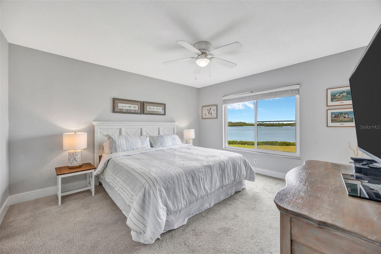 SAND PEBBLE POINTE CONDO 03 - Residential