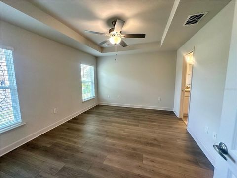 A home in LAKELAND