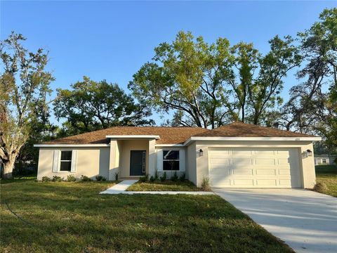 A home in LAKELAND