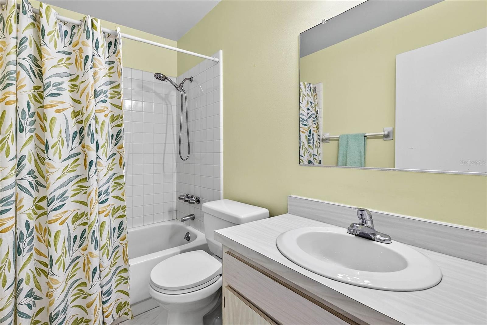 FAIRFIELD C CONDO - Residential