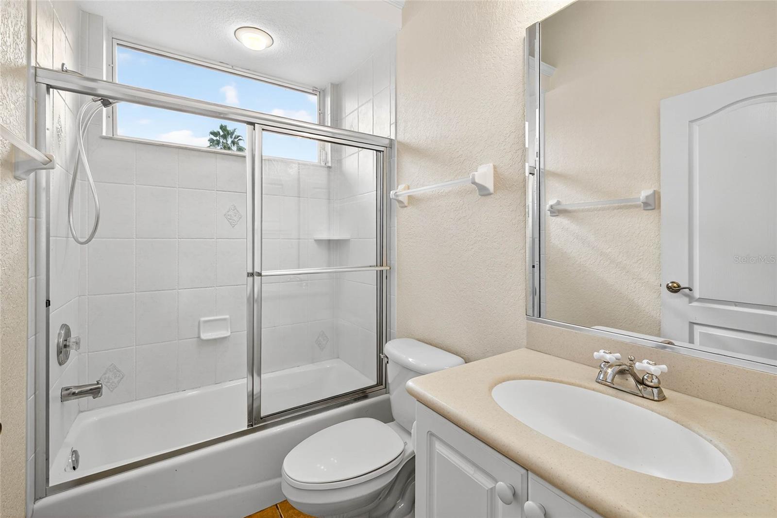 COUNTRY CREEK PH II - Residential